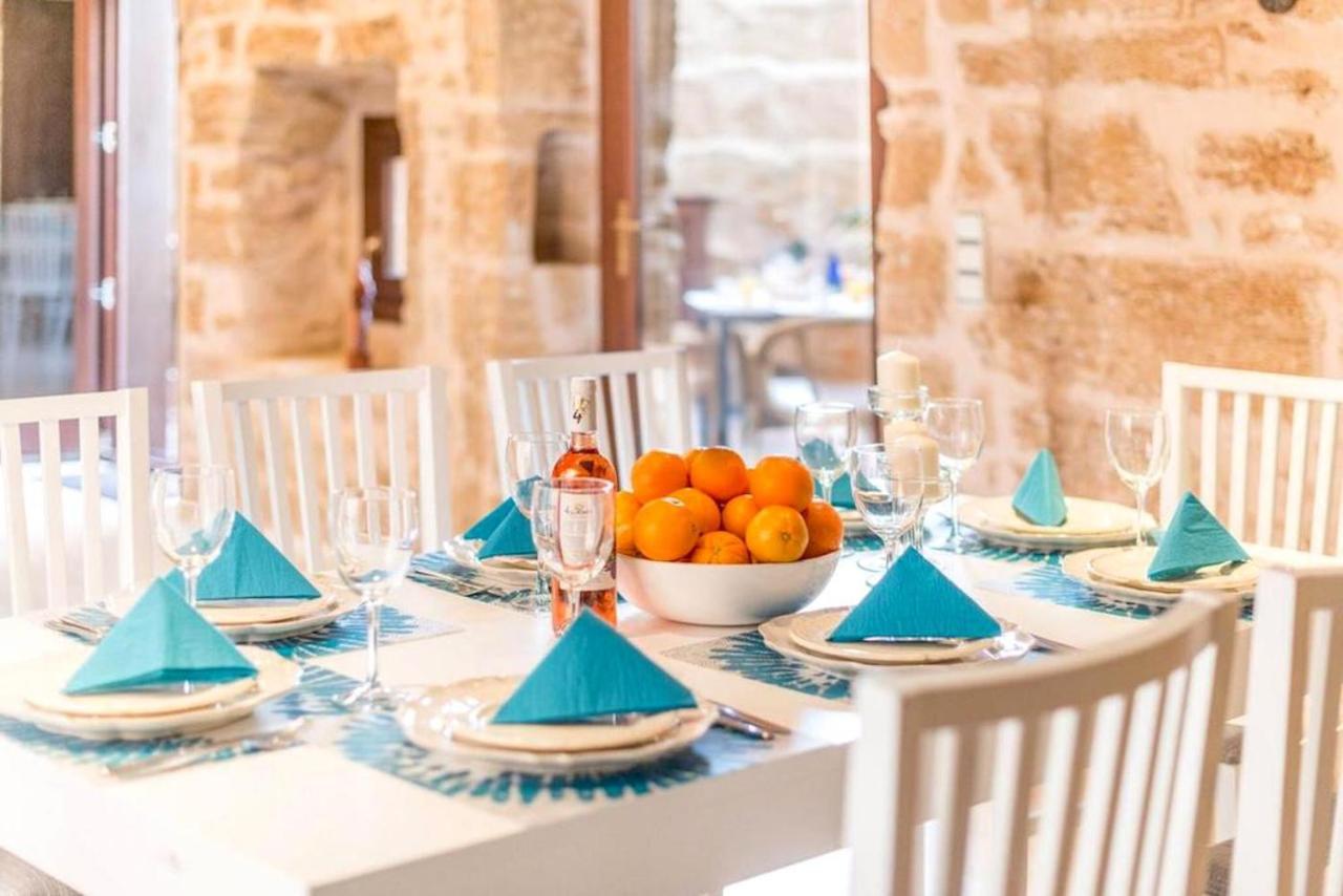 Villa Casa Sa Pedra, En El Centro Historico De Alcudia Extérieur photo