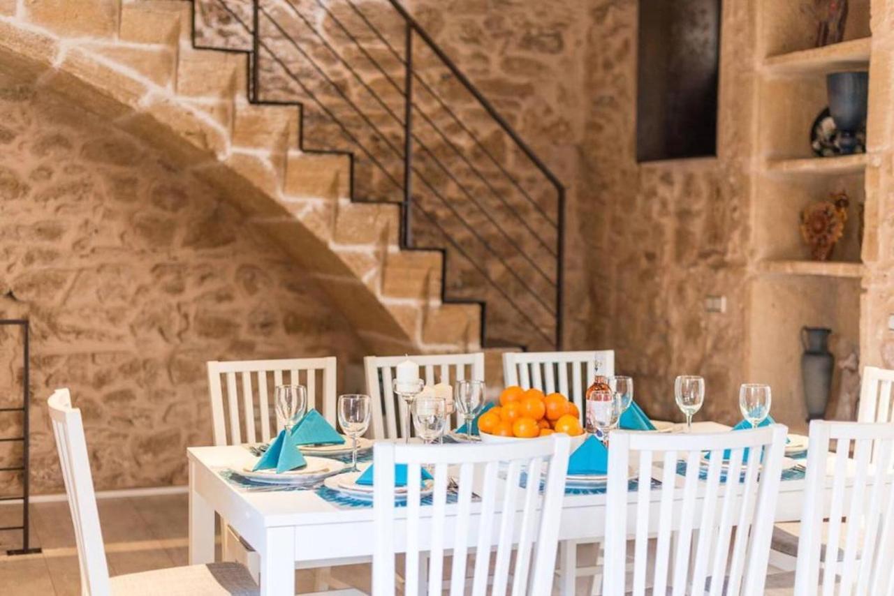 Villa Casa Sa Pedra, En El Centro Historico De Alcudia Extérieur photo