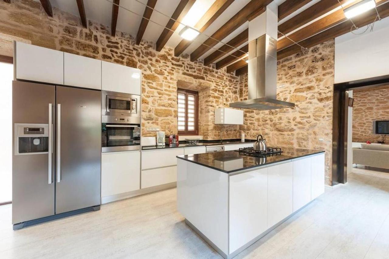 Villa Casa Sa Pedra, En El Centro Historico De Alcudia Extérieur photo